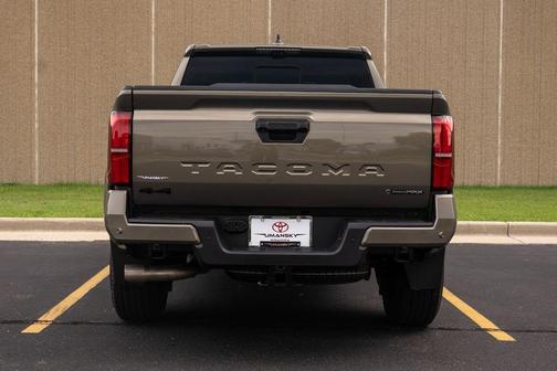 2024 Toyota Tacoma Hybrid TRD