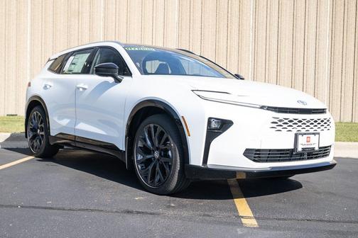 2025 Toyota Crown Signia Limited