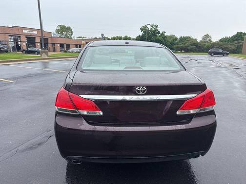 2012 Toyota Avalon Base