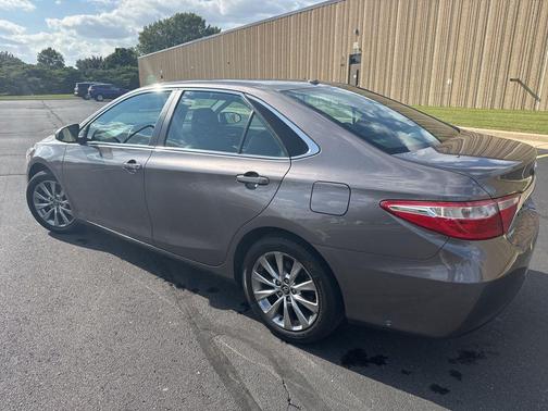 2017 Toyota Camry XLE