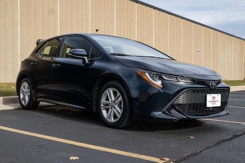 2022 Toyota Corolla Hatchback SE