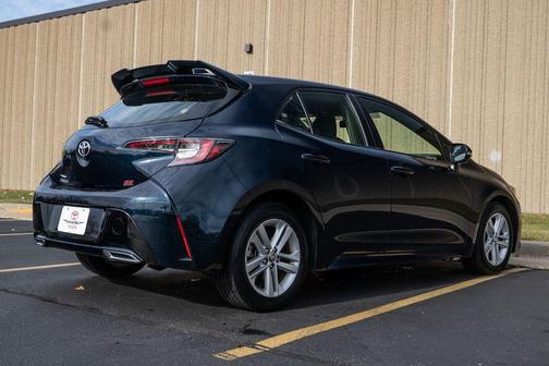 2022 Toyota Corolla Hatchback SE