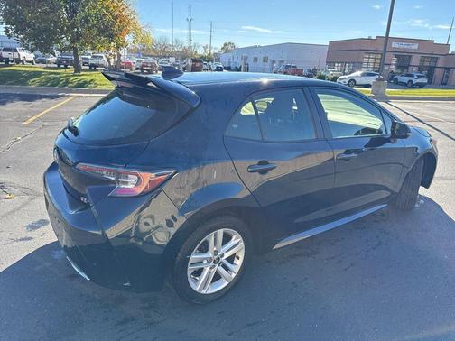 2022 Toyota Corolla Hatchback SE