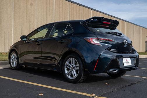 2022 Toyota Corolla Hatchback SE