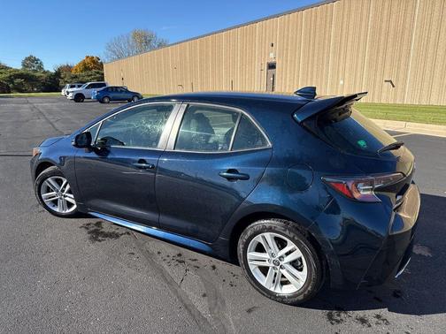 2022 Toyota Corolla Hatchback SE