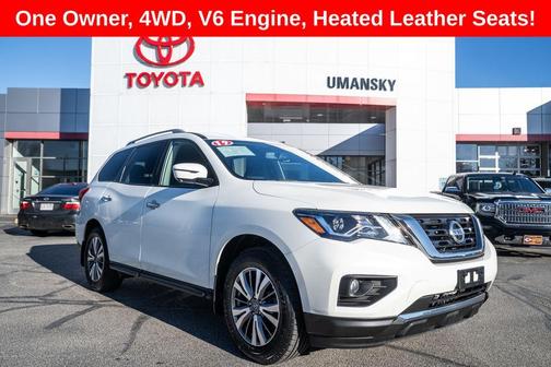 2019 Nissan Pathfinder SL