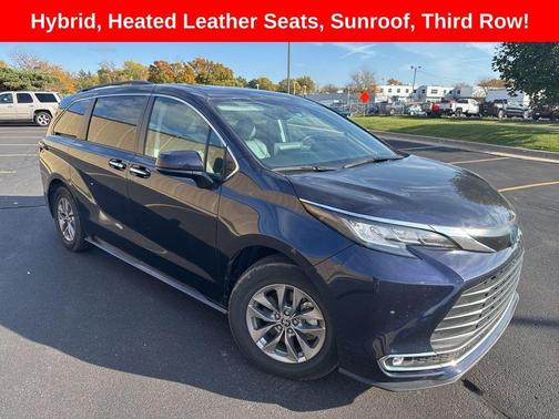 2023 Toyota Sienna XLE