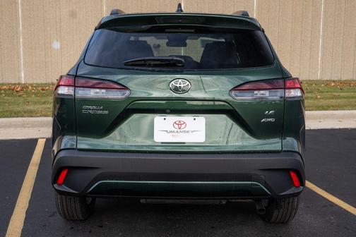 2026 Toyota Corolla Cross LE