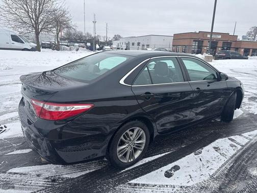 2015 Toyota Camry SE