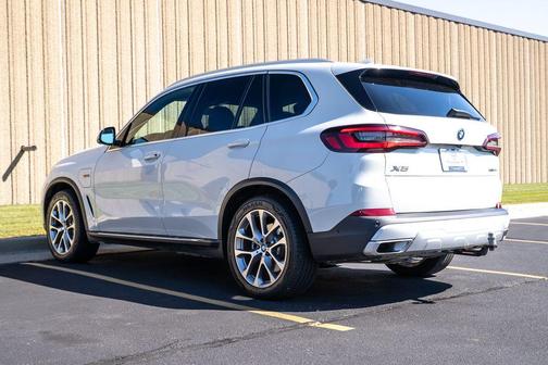 2023 BMW X5 PHEV xDrive45e