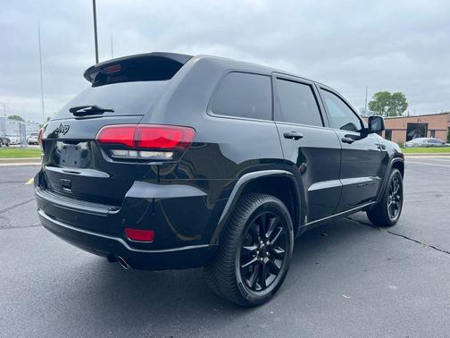 2021 Jeep Grand Cherokee Laredo X