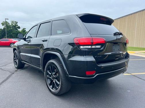 2021 Jeep Grand Cherokee Laredo X