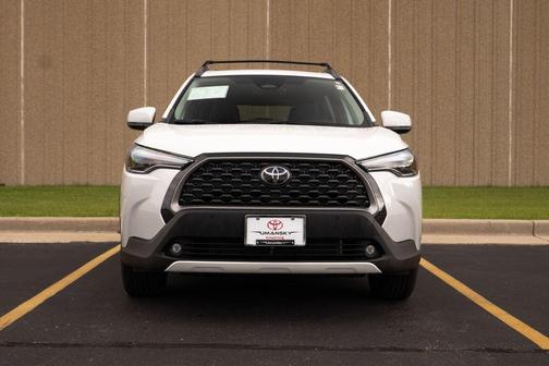 2023 Toyota Corolla Cross XLE