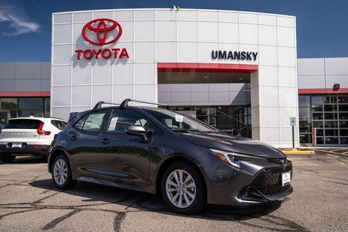 2025 Toyota Corolla Hatchback SE