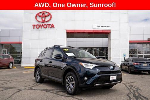 2017 Toyota RAV4 Hybrid XLE