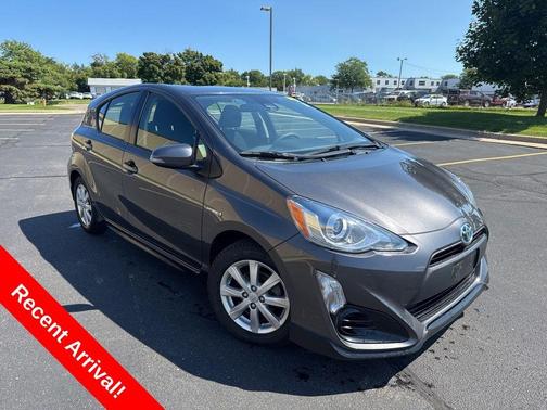 2017 Toyota Prius c Three