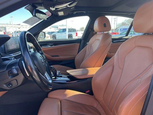 2020 BMW 530 i xDrive