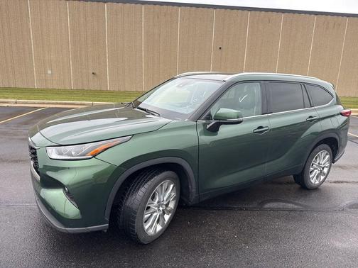 2023 Toyota Highlander Limited