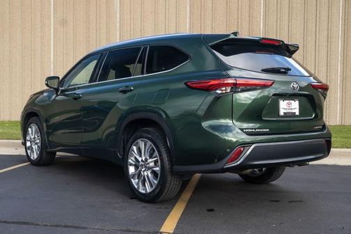 2023 Toyota Highlander Limited