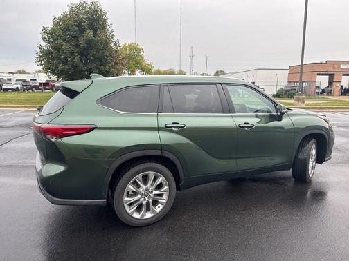2023 Toyota Highlander Limited