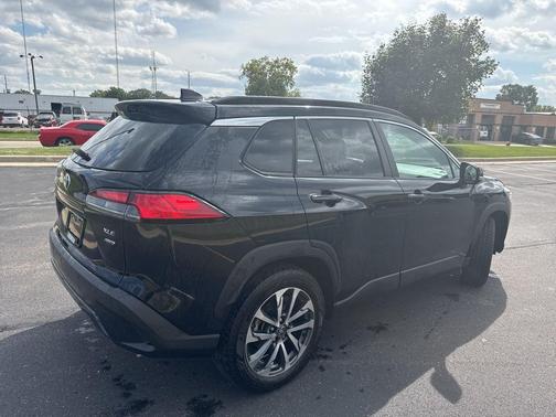 2023 Toyota Corolla Cross XLE