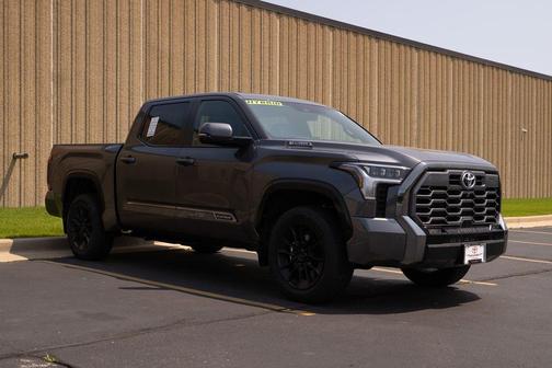 2025 Toyota Tundra Hybrid Platinum