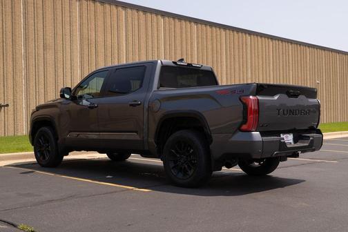 2025 Toyota Tundra Hybrid Platinum