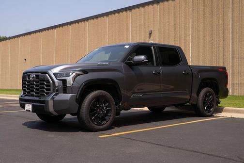 2025 Toyota Tundra Hybrid Platinum