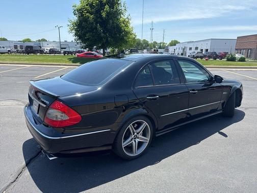 2007 Mercedes-Benz E-Class Base