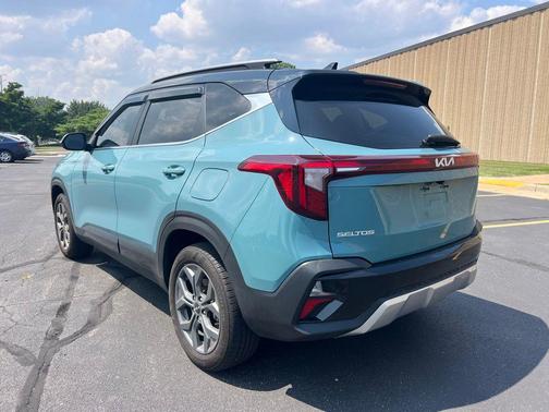 2024 Kia Seltos S