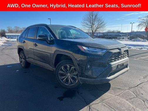 2022 Toyota RAV4 Hybrid XLE Premium