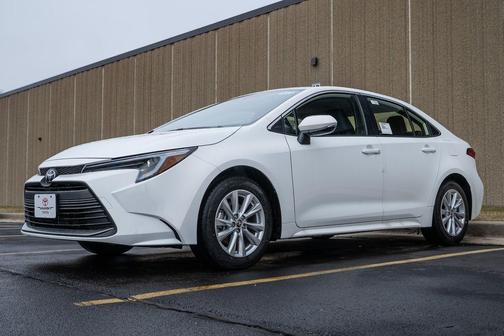 2026 Toyota Corolla Hybrid XLE