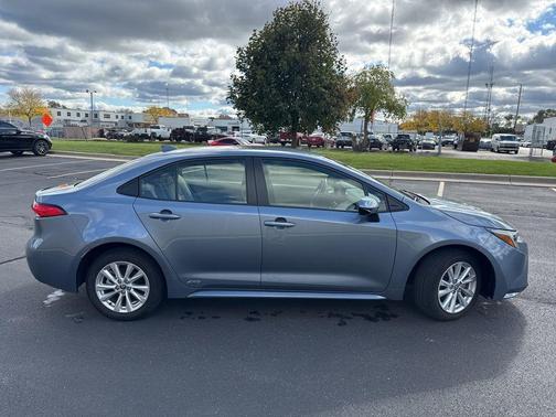 2023 Toyota Corolla Hybrid LE
