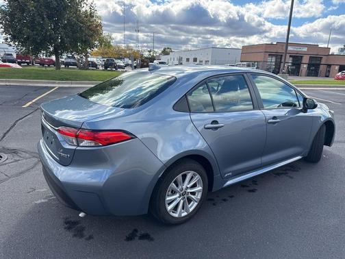2023 Toyota Corolla Hybrid LE