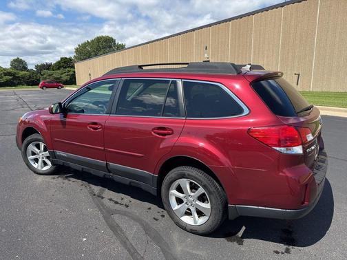 2014 Subaru Outback 2.5i Limited