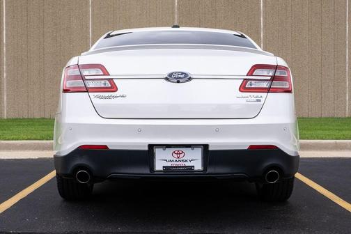 2018 Ford Taurus Limited