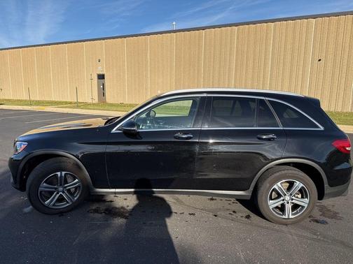 2016 Mercedes-Benz GLC-Class GLC 300 4MATIC