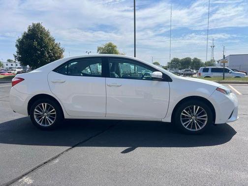 2014 Toyota Corolla LE Plus