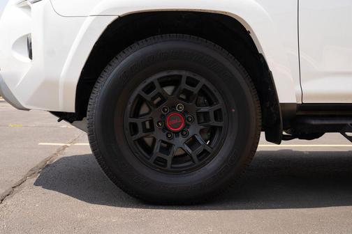 2024 Toyota 4Runner TRD Off Road Premium