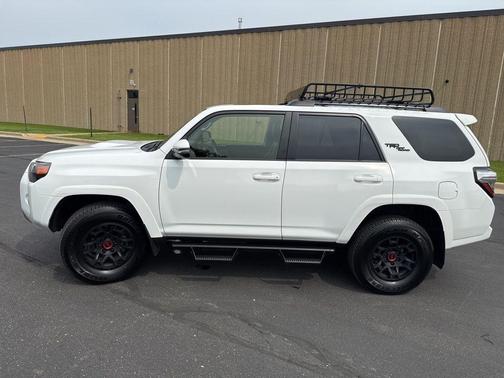 2024 Toyota 4Runner TRD Off Road Premium