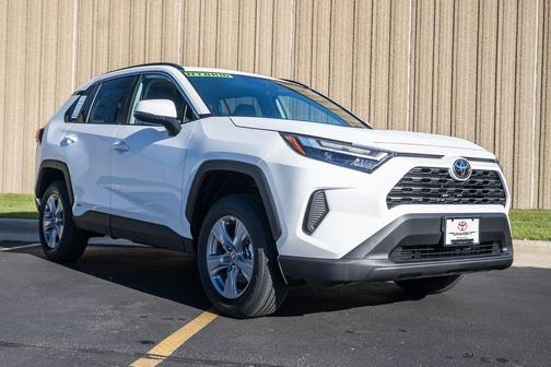 2025 Toyota RAV4 Hybrid XLE