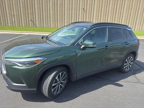 2022 Toyota Corolla Cross XLE