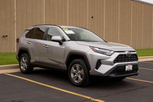 2023 Toyota RAV4 XLE