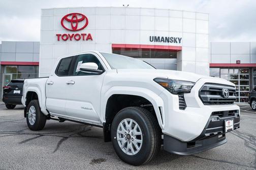 2025 Toyota Tacoma SR5