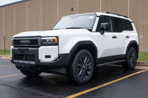 2025 Toyota Land Cruiser Base