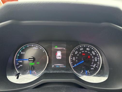 2020 Toyota RAV4 Hybrid LE