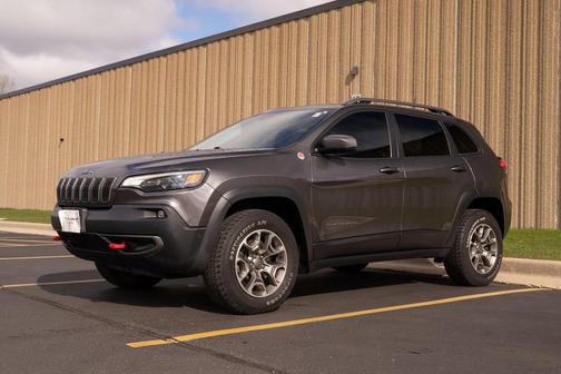 2020 Jeep Cherokee Trailhawk