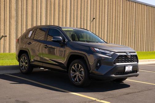 2025 Toyota RAV4 Hybrid XLE Premium