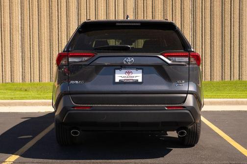 2025 Toyota RAV4 Hybrid XLE Premium