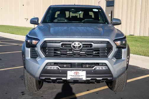 2025 Toyota Tacoma TRD Off Road